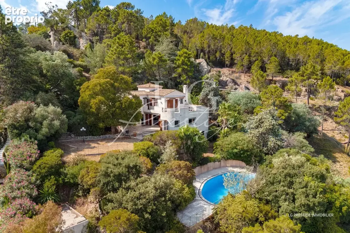 Vue mer à 180°, un potentiel exceptionnel à Théoule sur Mer - photo 2