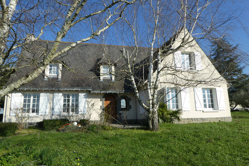 Maison à CHAUDEFONDS-SUR-LAYON