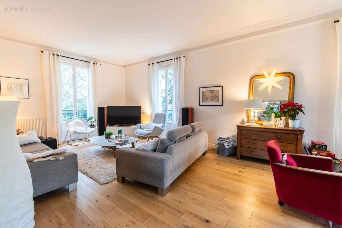 Maison à MONTMORENCY