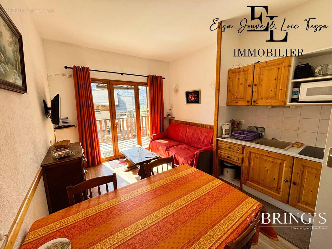Appartement à LA CLUSE