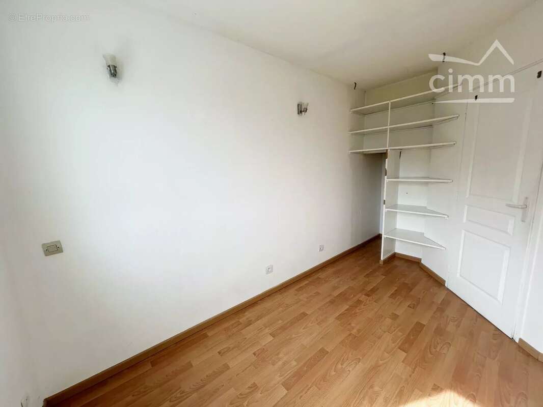 Appartement à DOMENE