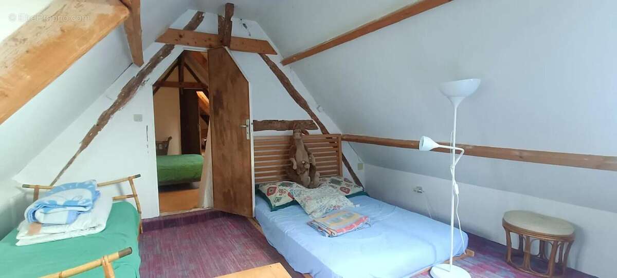 Maison à DAMVILLE