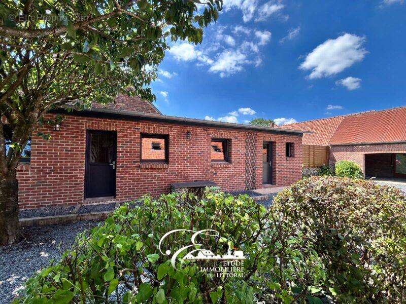 Maison à ZUDAUSQUES