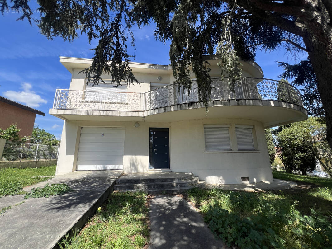 Maison à RAMONVILLE-SAINT-AGNE
