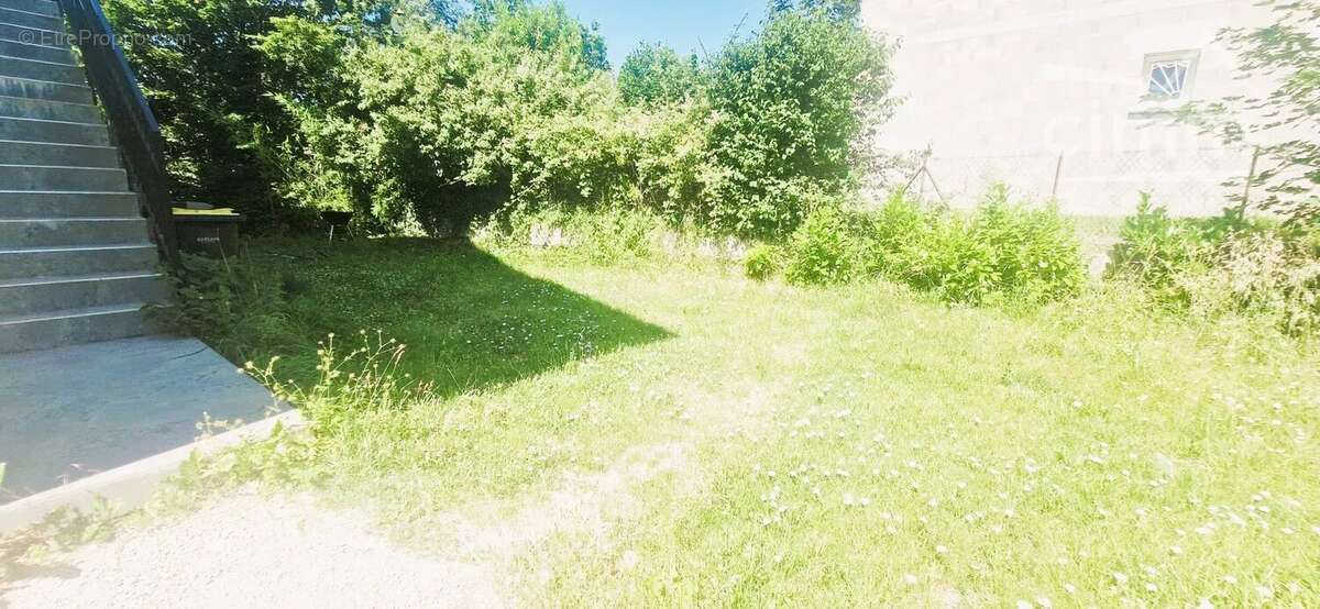 Bel appartement récent de qualité 132m2 + terrain+ terrasse - photo 12