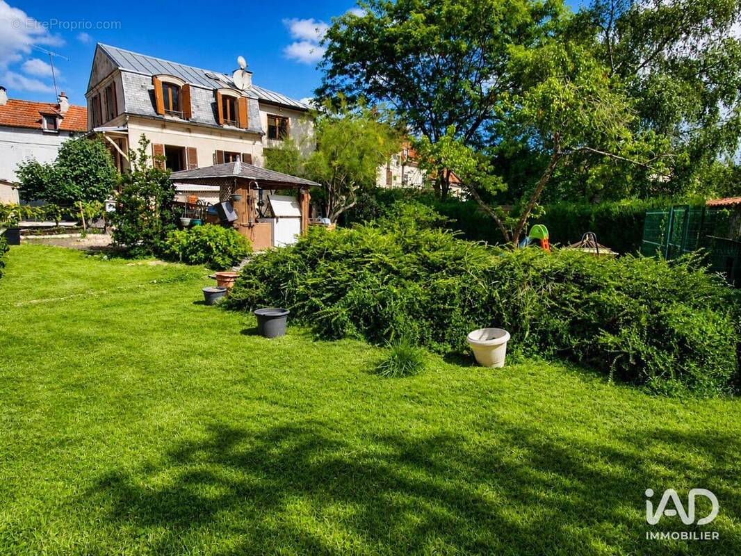 Photo 1 - Maison à COUBRON