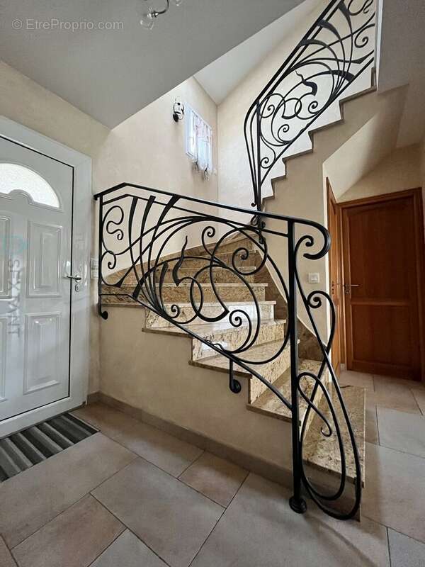 Maison à BOISSISE-LE-ROI