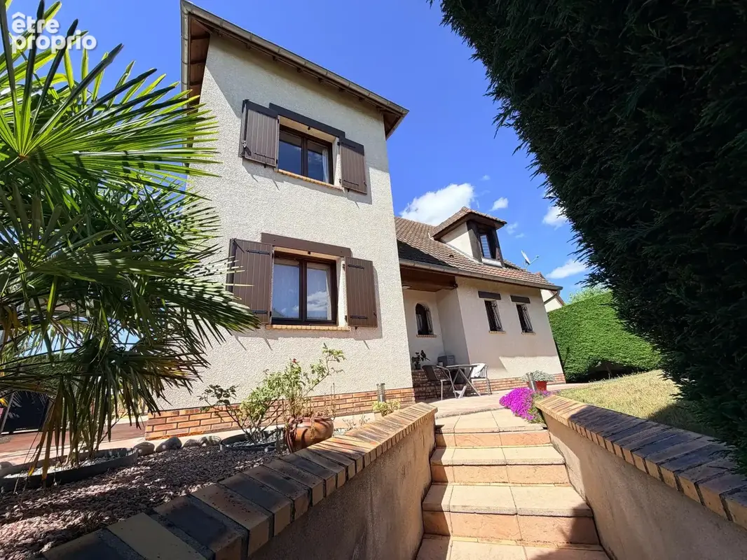 Photo 1 - Maison à CUSSET