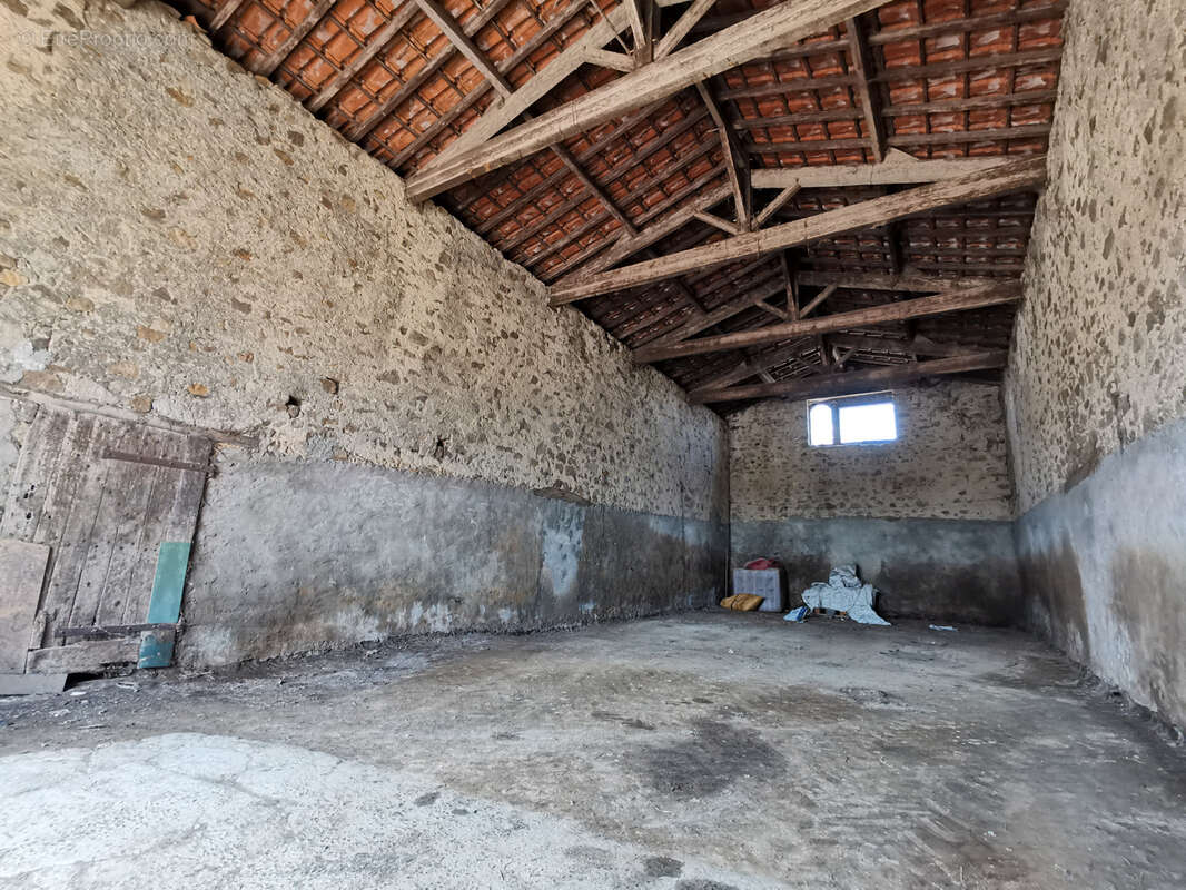 Maison à BAZOGES-EN-PAILLERS