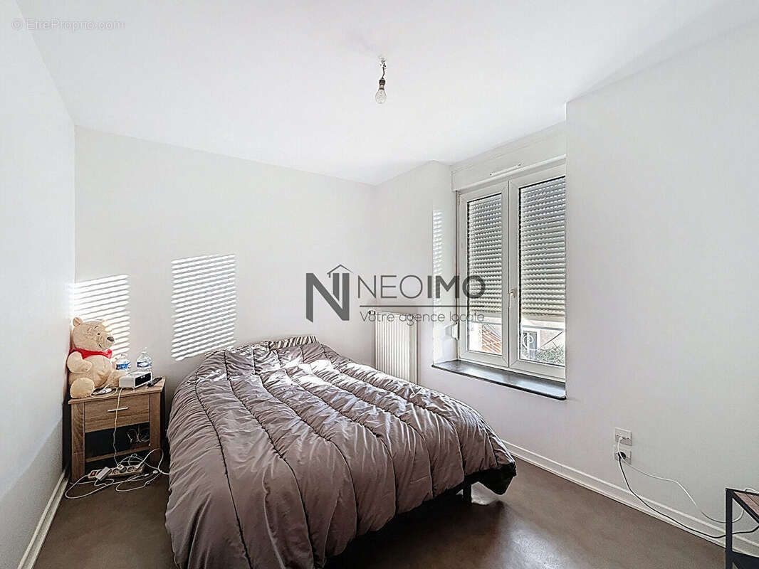 Appartement à NEUFCHATEAU