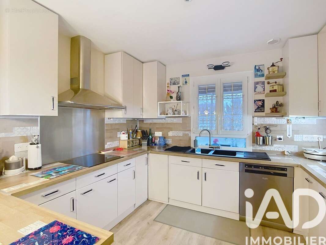 Photo 2 - Maison à PONTAULT-COMBAULT