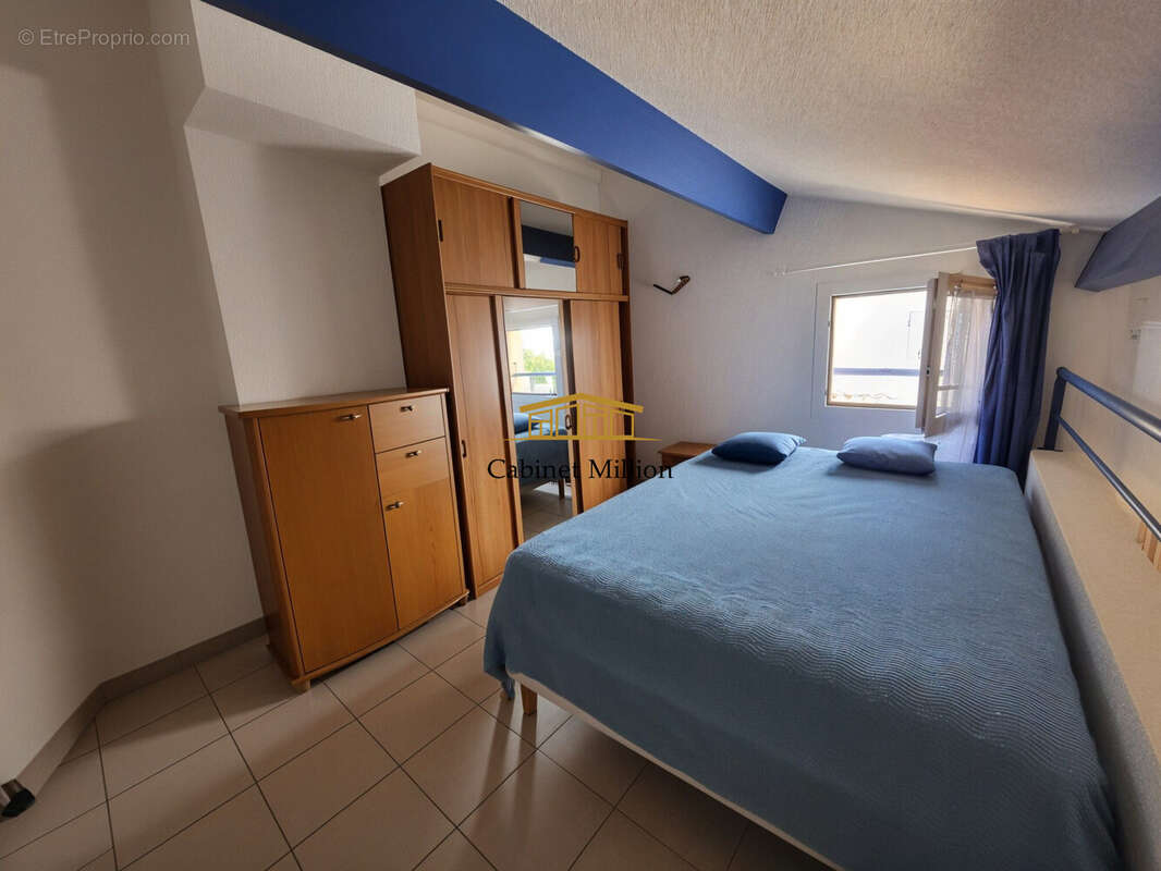 Maison à VIC-LA-GARDIOLE