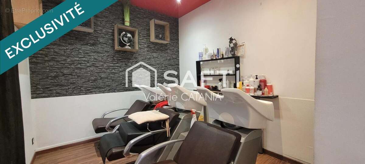 Photo 4 - Commerce à RIVES