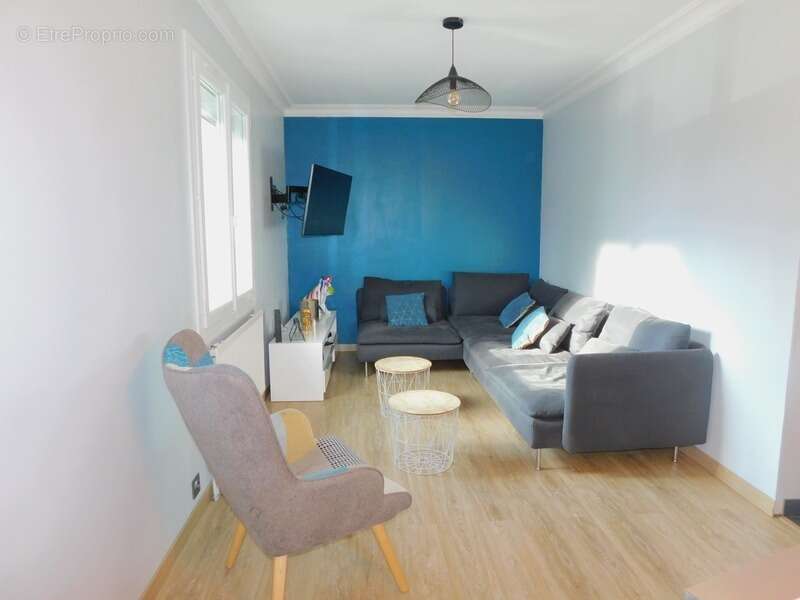 Maison à LA CHAPELLE-JANSON