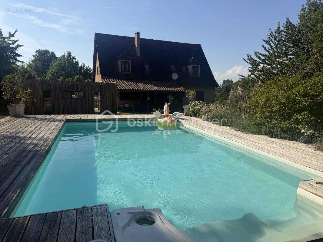 Maison familiale avec Pisicne et dépendance proche Boulazac - photo 4