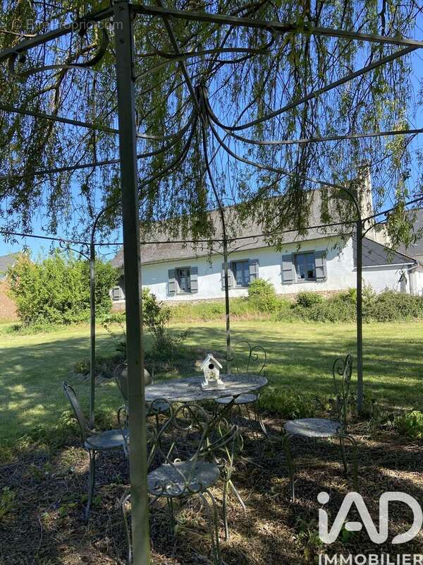 Maison 155 m² à Warloy-Baillon  - photo 2