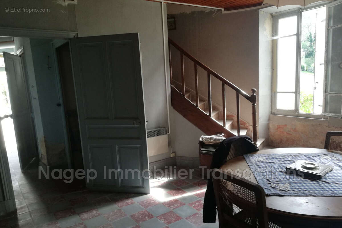Maison à LACHAUX