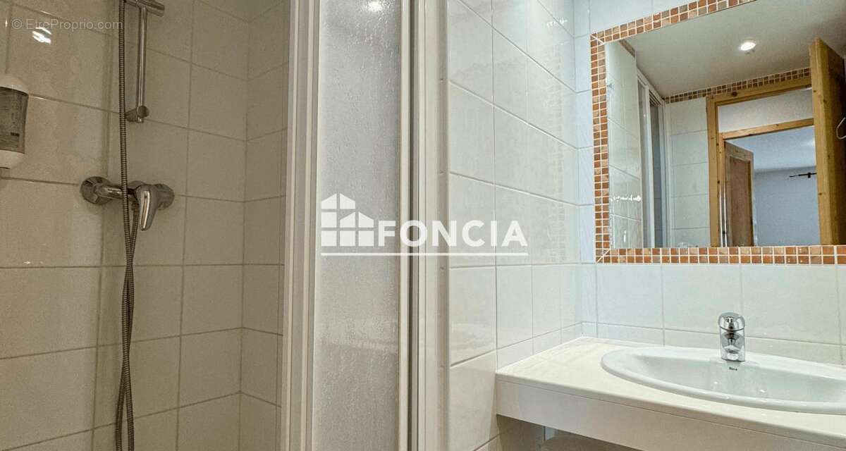 Appartement à NOTRE-DAME-DE-BELLECOMBE