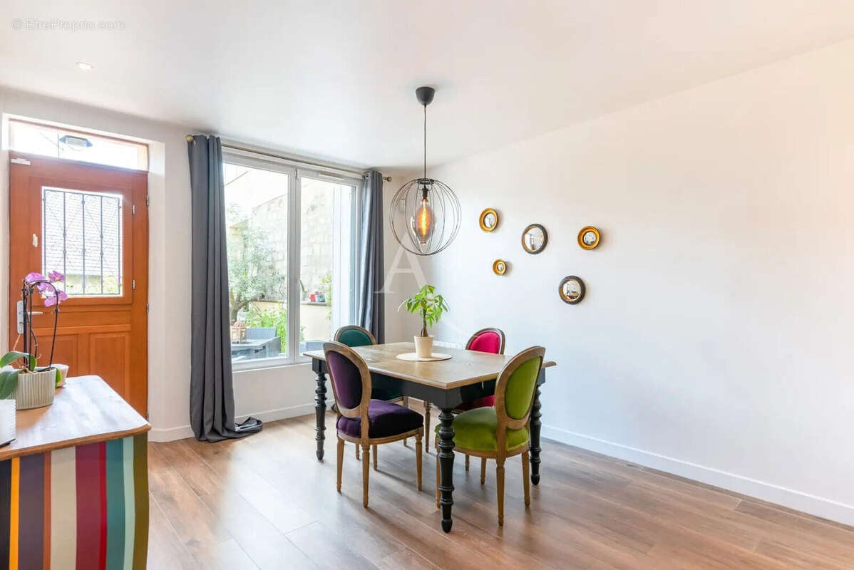 Maison à FONTENAY-SOUS-BOIS