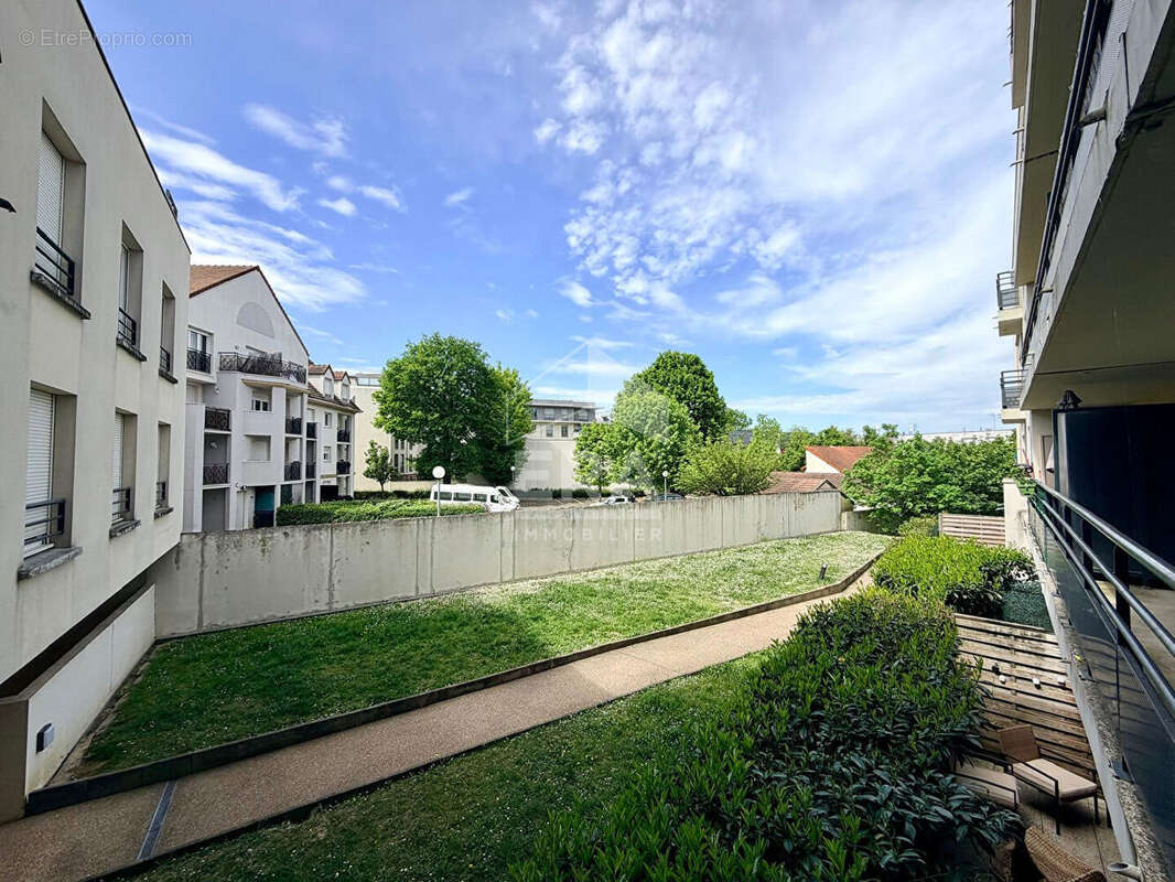Appartement à COMBS-LA-VILLE