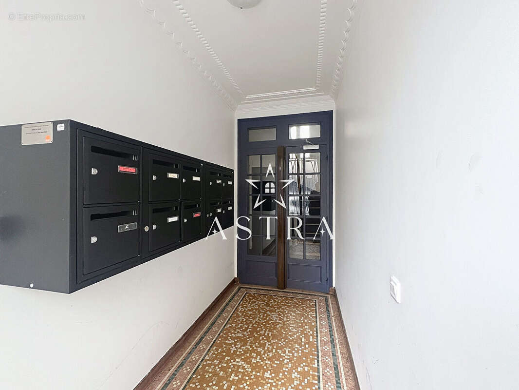 Appartement à MONTROUGE