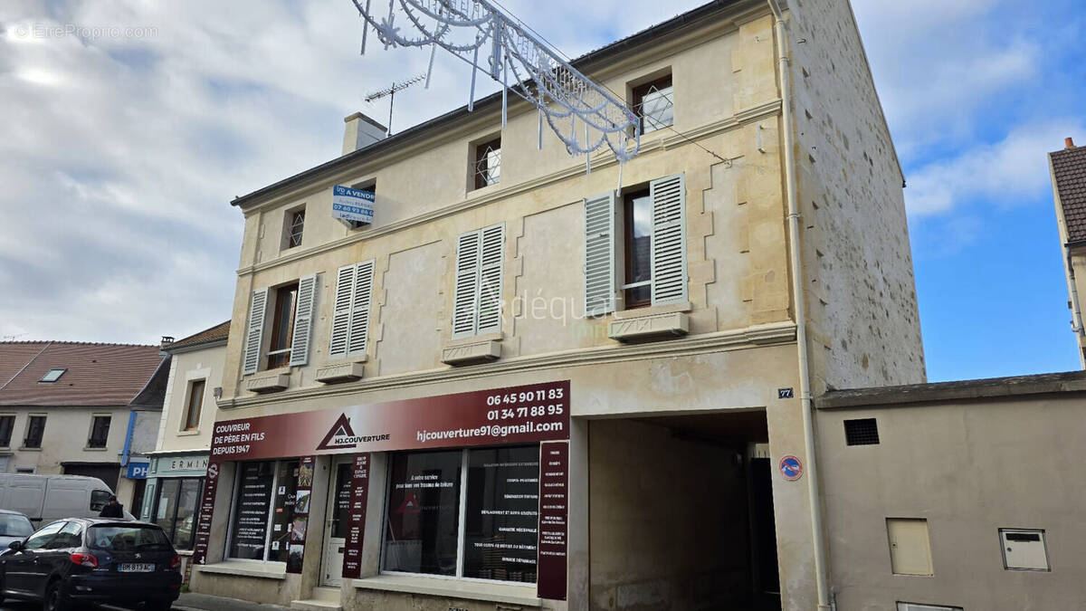 Appartement à VIARMES