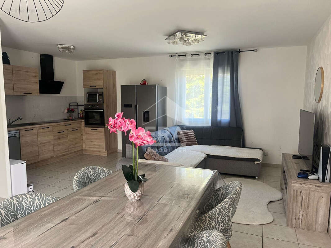 Appartement à LES ABRETS