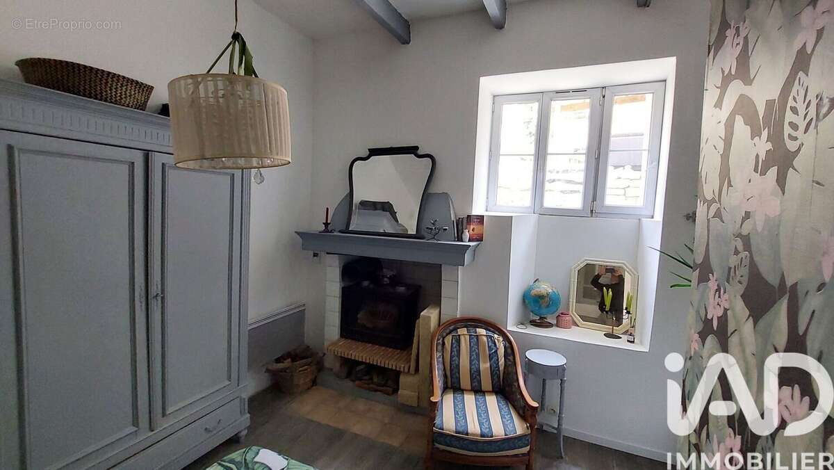 Photo 8 - Maison à MORNAS