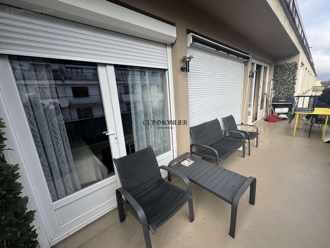 Appartement à SAINT-ETIENNE