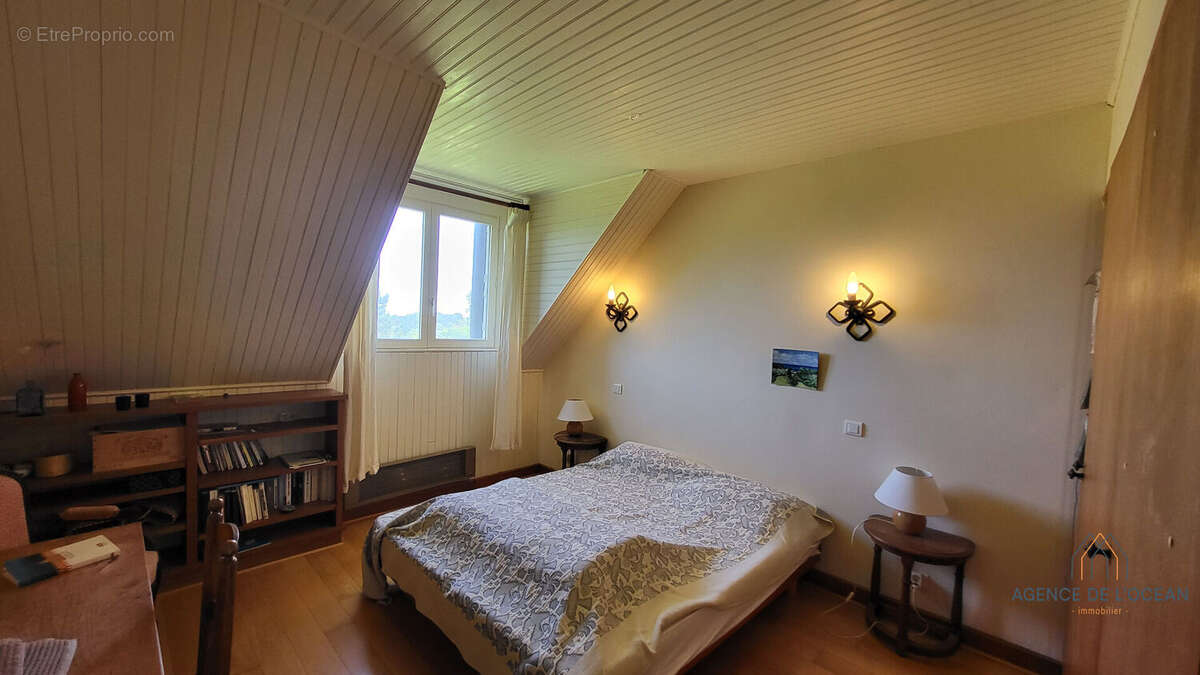 Maison 250 m² - LE PALAIS - photo 12