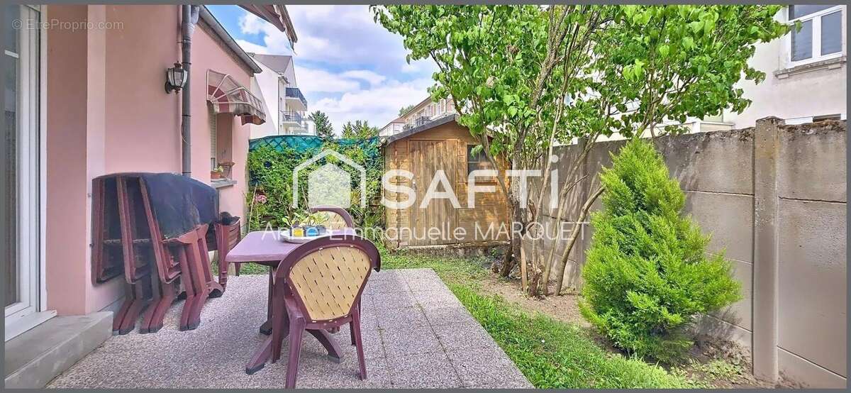 Photo 9 - Maison à SAINT-JEAN-DE-BRAYE