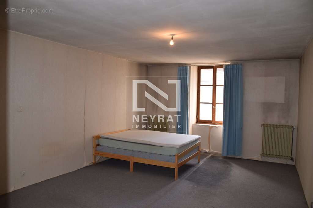 Maison à ARNAY-LE-DUC