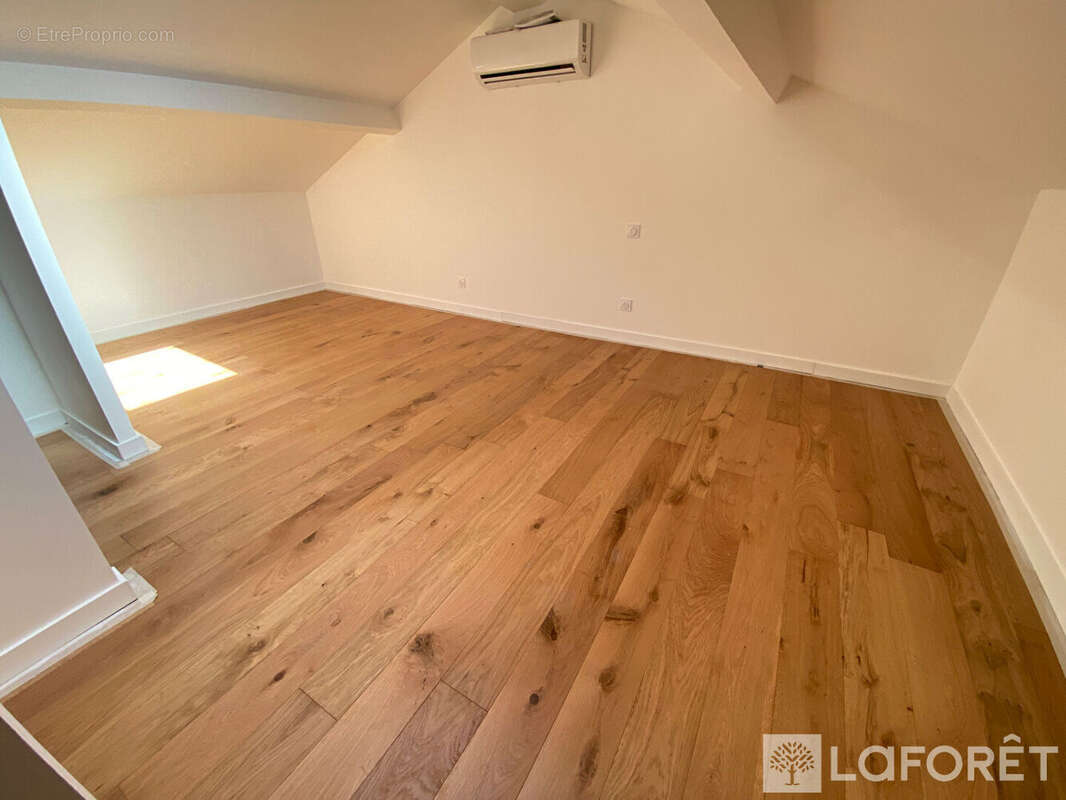 Appartement à MARTIGNAS-SUR-JALLE