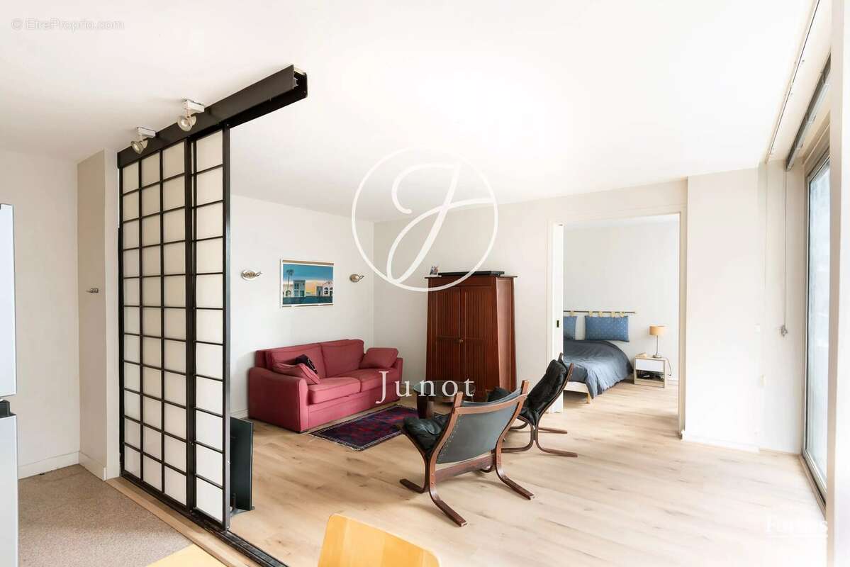 Paris 16e - RAFFET / JASMIN - Appartement - 2 pièces - 45,17m² Carrez - 1 chambre - Balcon - photo 4