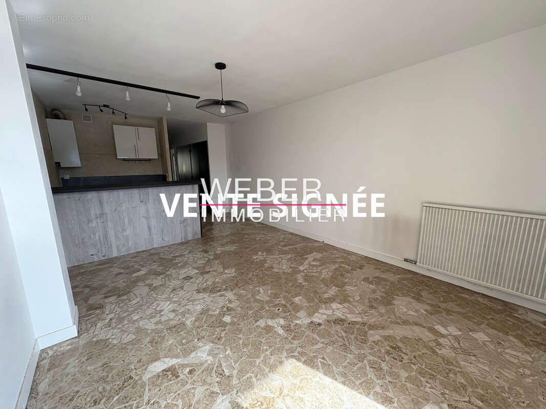 Appartement à OLLIOULES