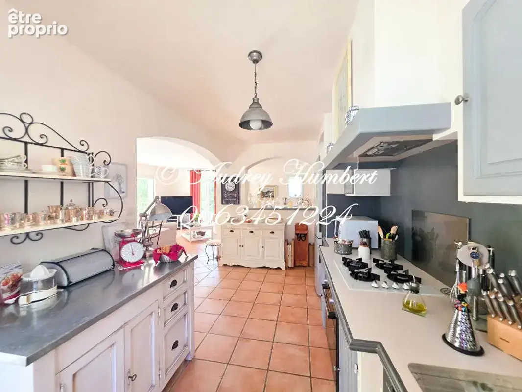 EXCLUSIVITÉ, SAINTE-TULLE, Quartier prisé pour cette Villa de 140 m² avec piscine et magnifique jardin - photo 13