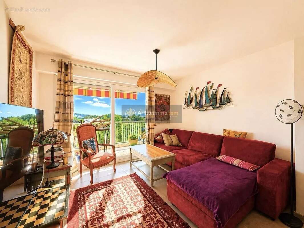 Appartement à SAINT-RAPHAEL