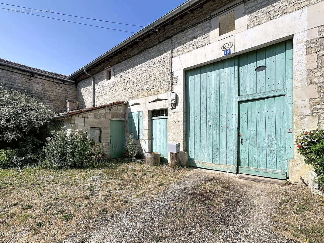 Maison de village - photo 10