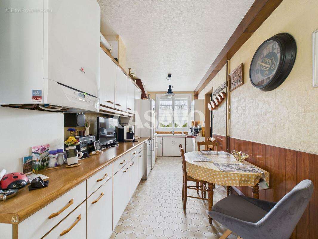 Maison à SAINT-SEBASTIEN-SUR-LOIRE