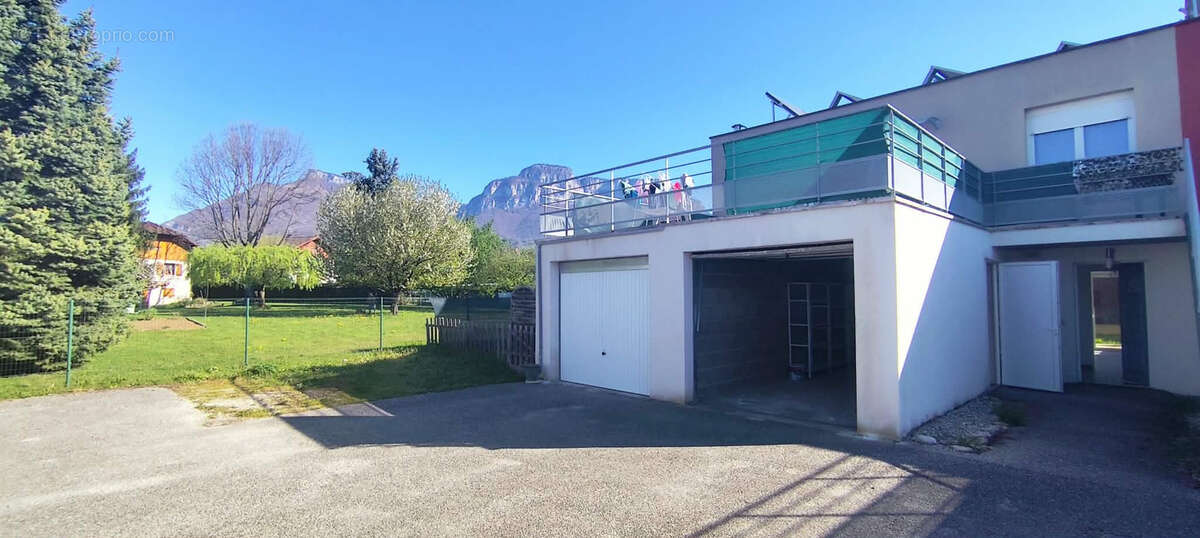 Appartement à LA RAVOIRE