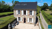 Maison à RAUVILLE-LA-BIGOT