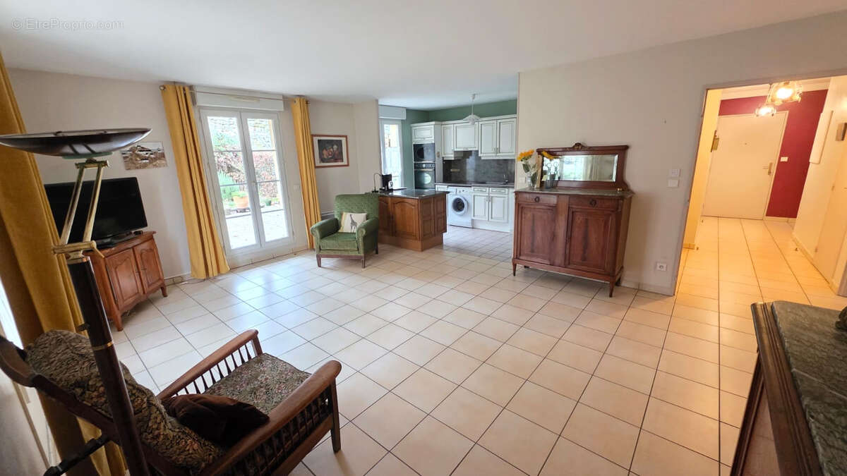 Appartement à LUZARCHES