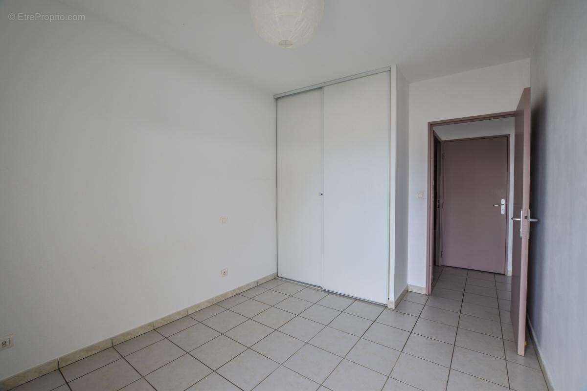 Appartement à LE PONTET