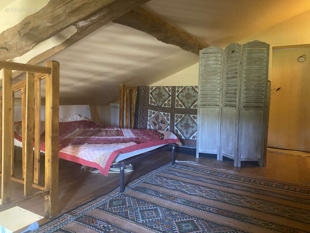 Maison à BOUDOU