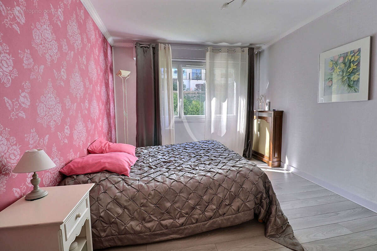 Appartement à MAISONS-LAFFITTE