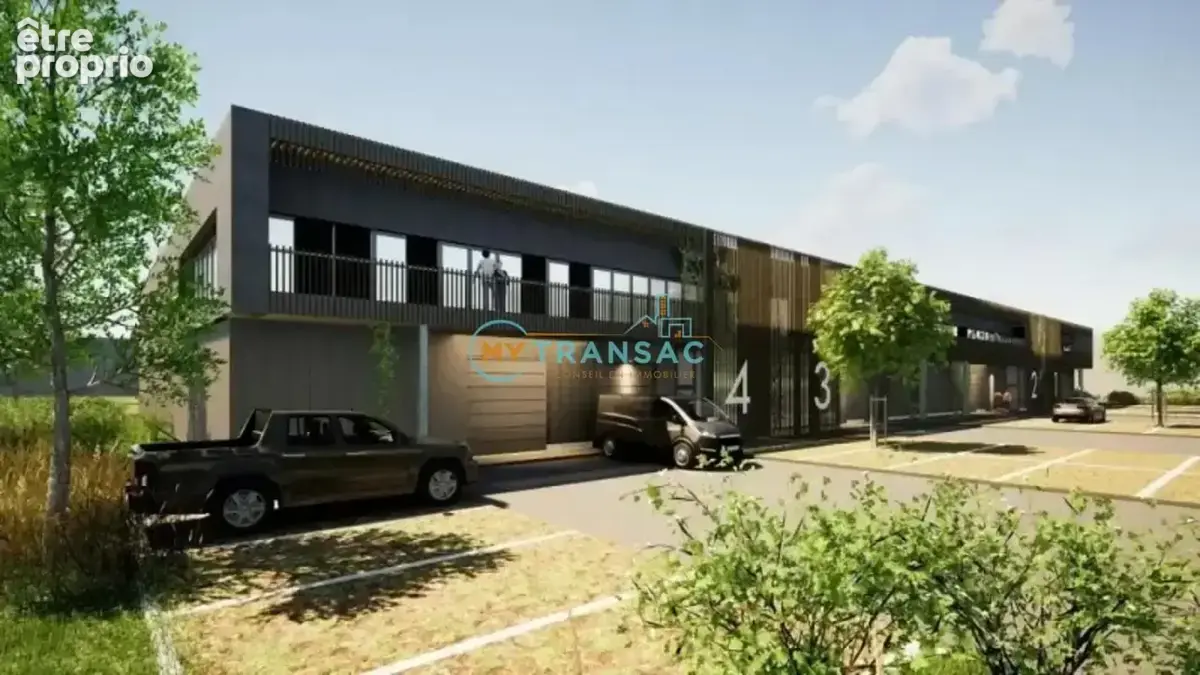 Commerce 2 637 m² à vendre à Brie-Comte-Robert (77170) - photo 1