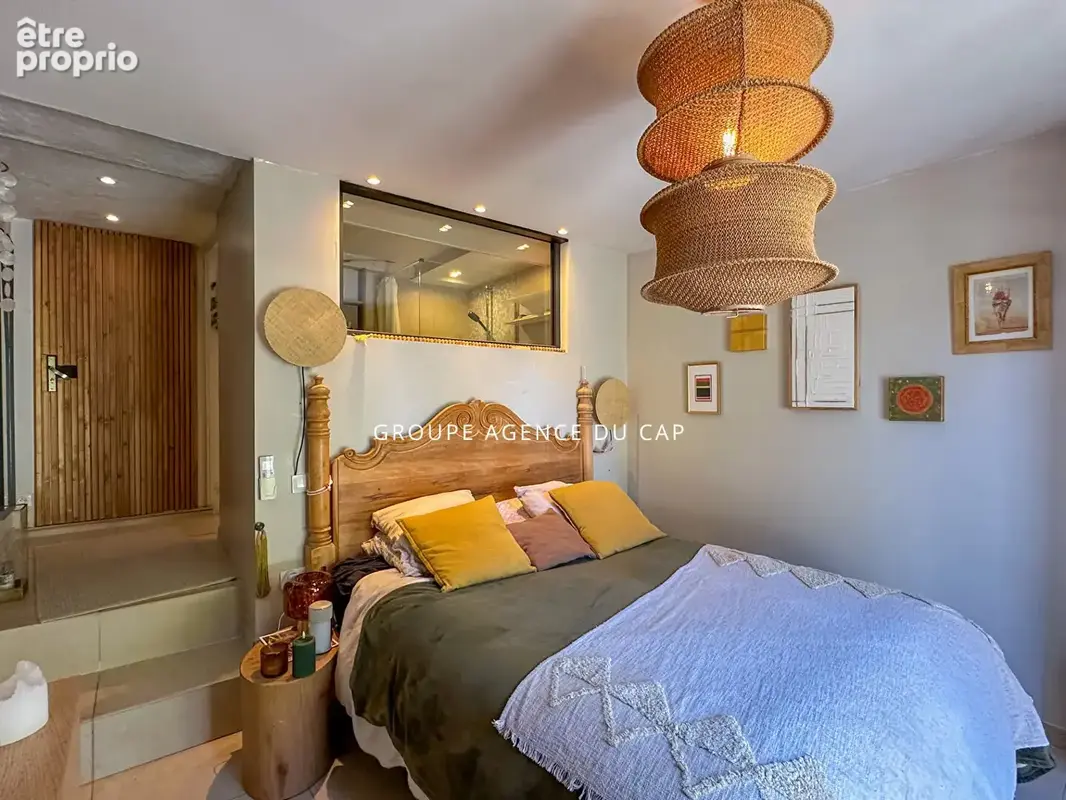 A vendre villa 168m² 5 chambres en suite appartement independant et communiquant piscine et mer a 400m, à15min a pied du centre  - photo 8