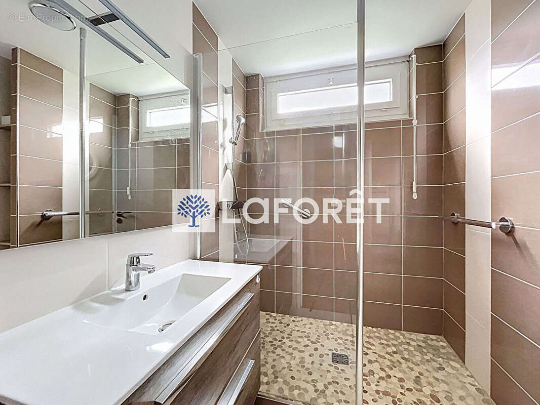 Appartement à NOISY-LE-ROI