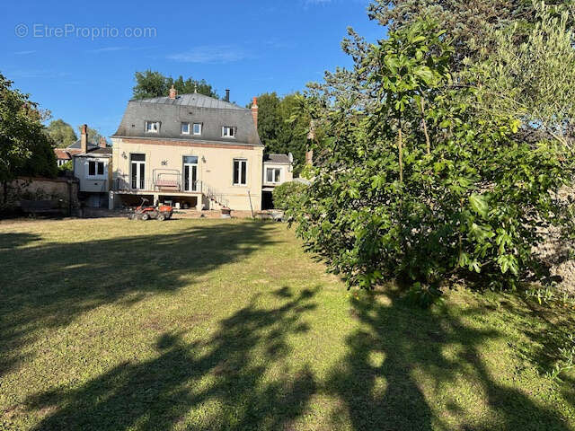 Maison à CLOYES-SUR-LE-LOIR