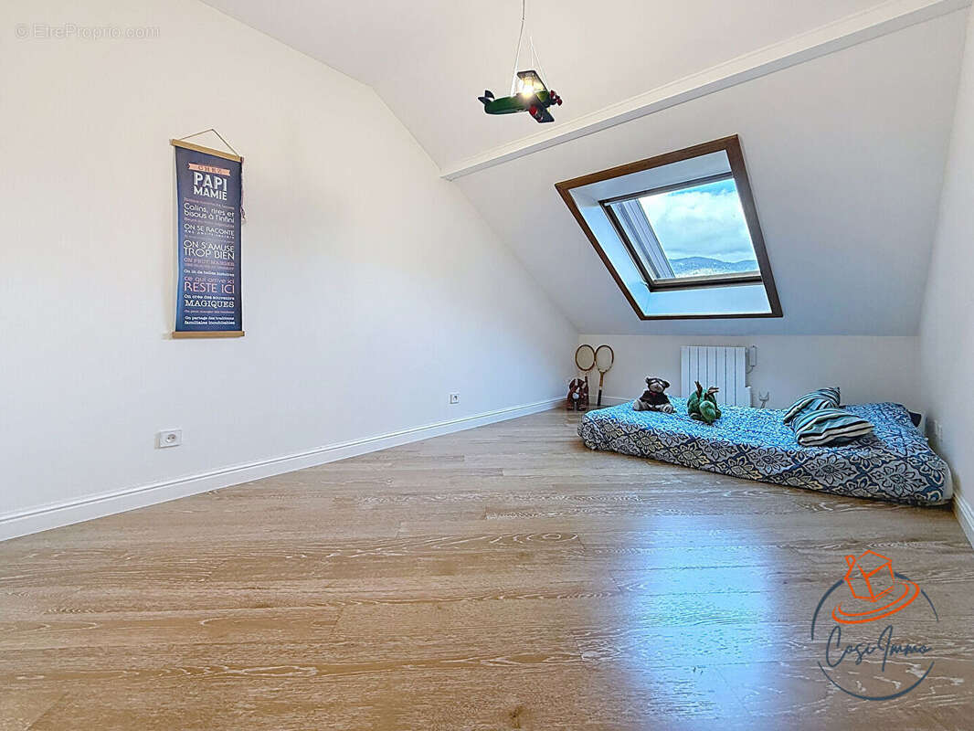 Appartement à DIVONNE-LES-BAINS